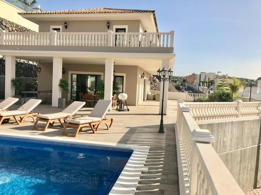 Villa Vista Bella Costa Adeje In Ruhiger Villengegend Mit Meerblick 外观 照片