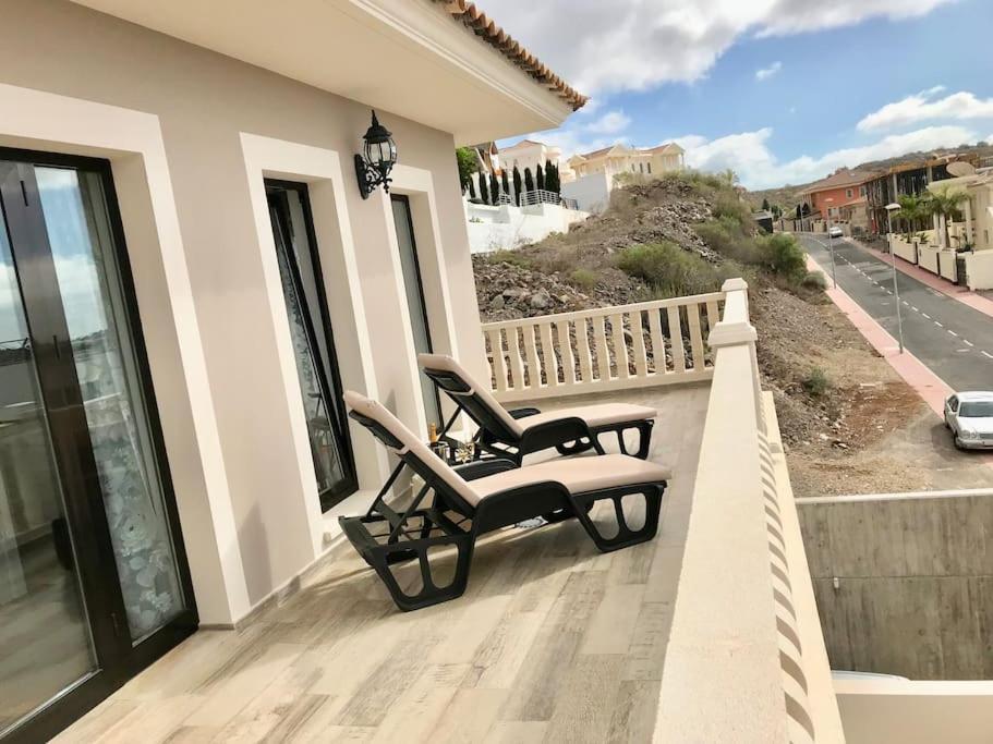 Villa Vista Bella Costa Adeje In Ruhiger Villengegend Mit Meerblick 外观 照片