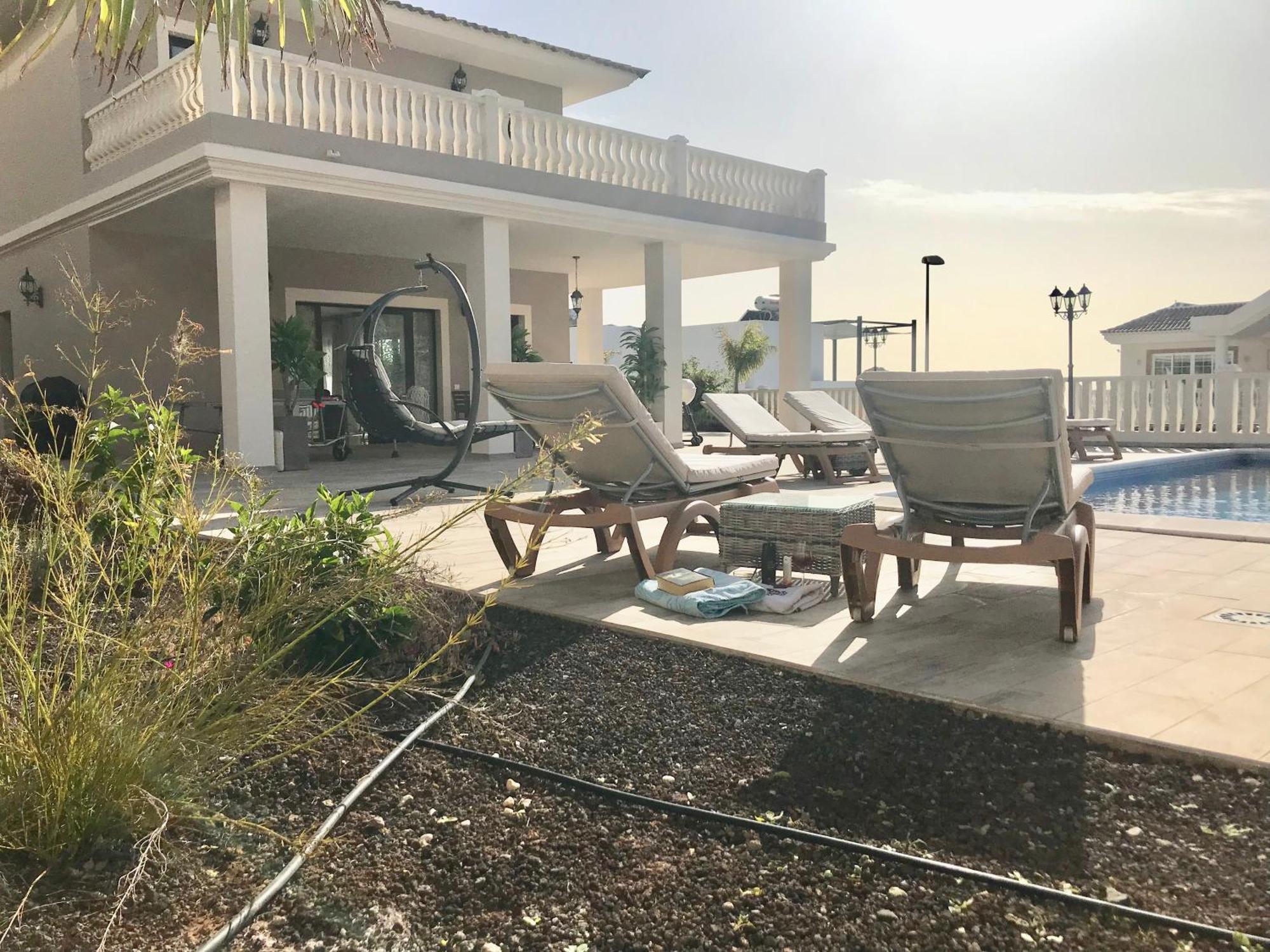 Villa Vista Bella Costa Adeje In Ruhiger Villengegend Mit Meerblick 外观 照片