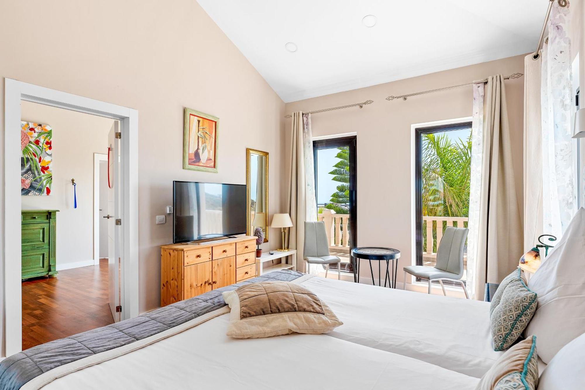 Villa Vista Bella Costa Adeje In Ruhiger Villengegend Mit Meerblick 外观 照片
