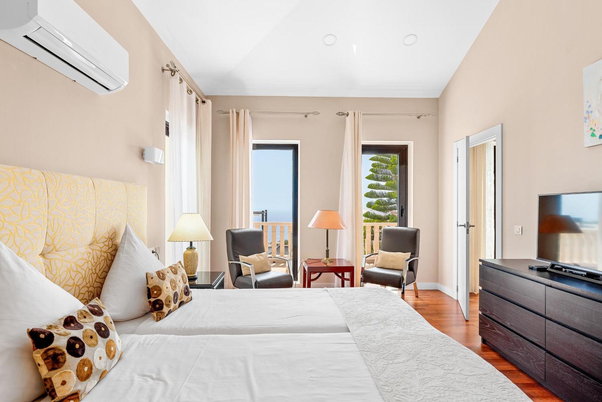 Villa Vista Bella Costa Adeje In Ruhiger Villengegend Mit Meerblick 外观 照片